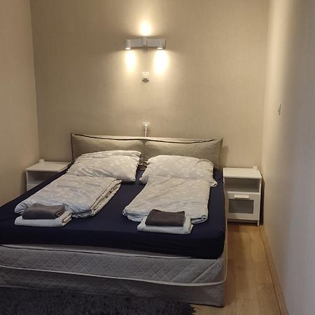 Belvarosi Apartman Beci Exterior foto