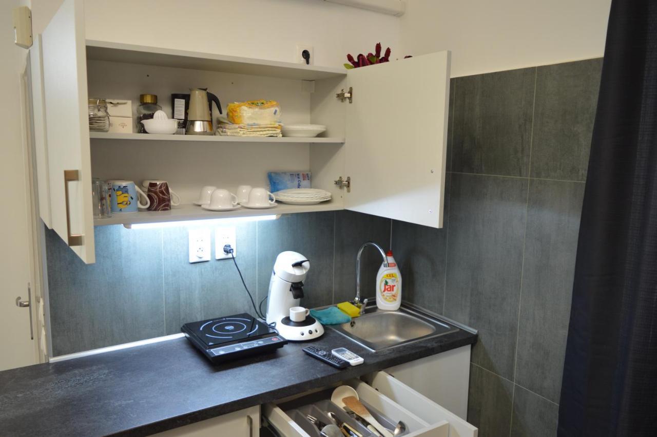 Belvarosi Apartman Beci Exterior foto