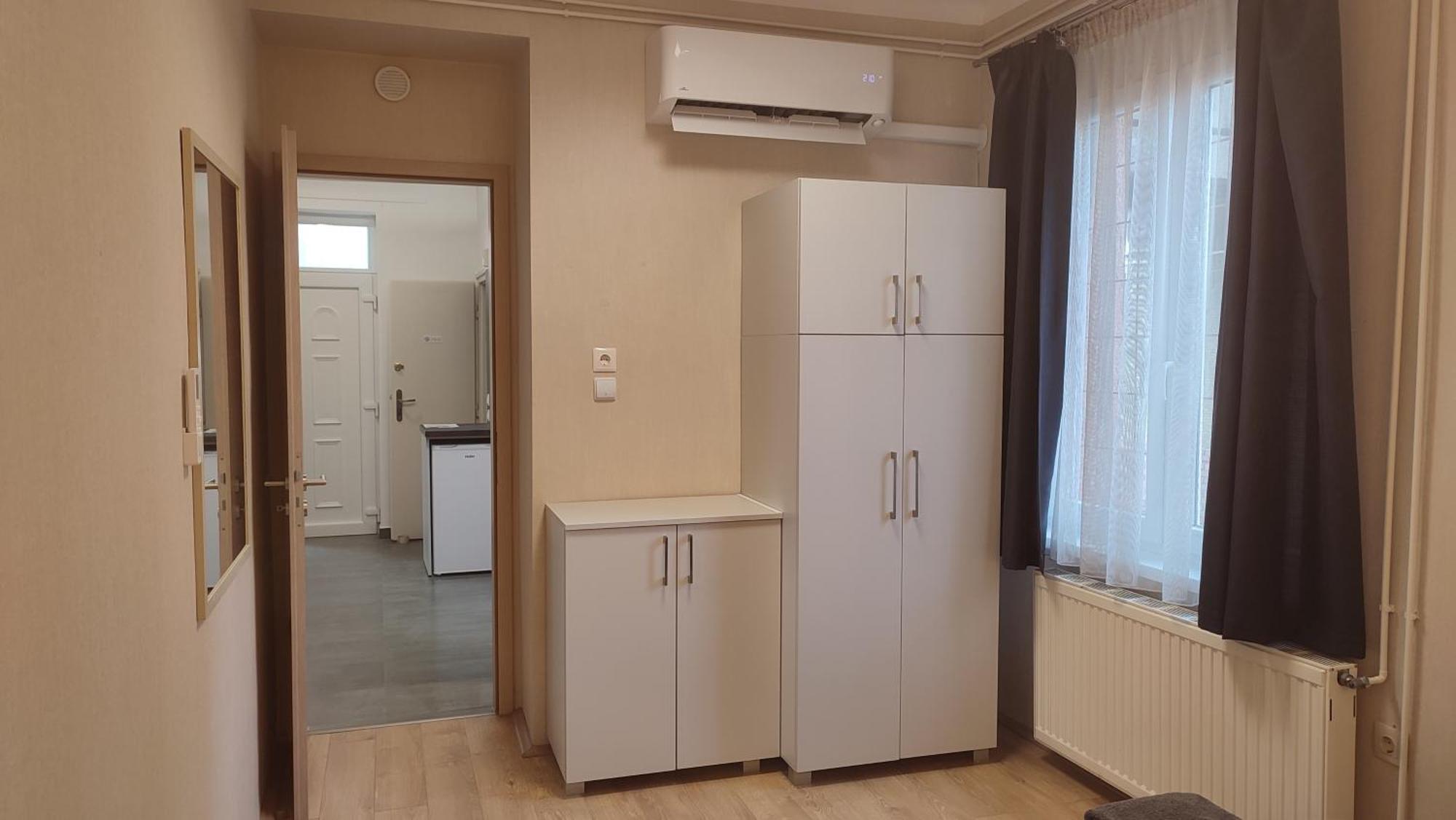 Belvarosi Apartman Beci Exterior foto