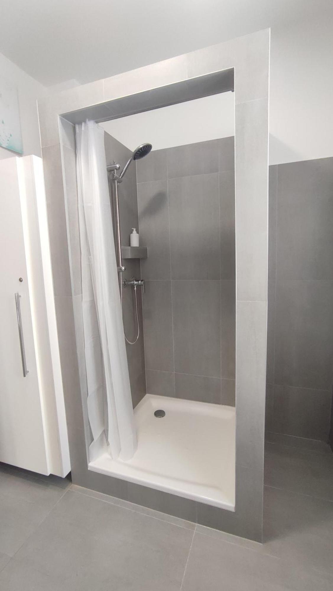 Belvarosi Apartman Beci Exterior foto